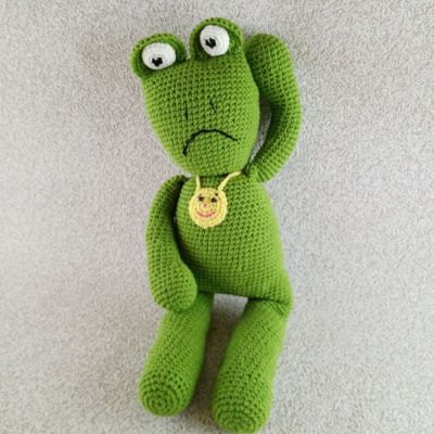 Вязаная игрушка Лягушка-зеленушка, 47 см  — фото 4