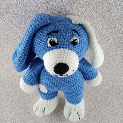 Вязаная игрушка Голубой щенок, 31×25 см — фото 3