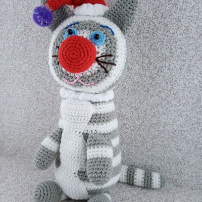 Вязаная игрушка Кот-Мороз-красный нос, 38 см — фото 2