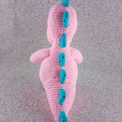 Вязаная игрушка Розовый Дракоша, 29×22 см — фото 6