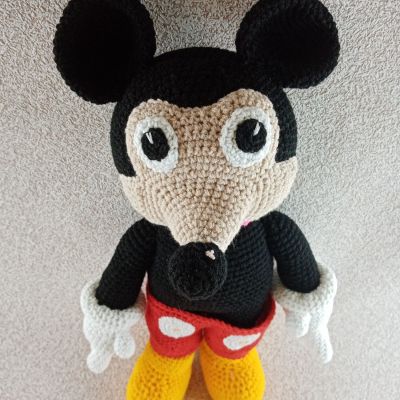 Вязаная игрушка из мультиков про Микки Мауса Микки Маус, 54 см — фото 5